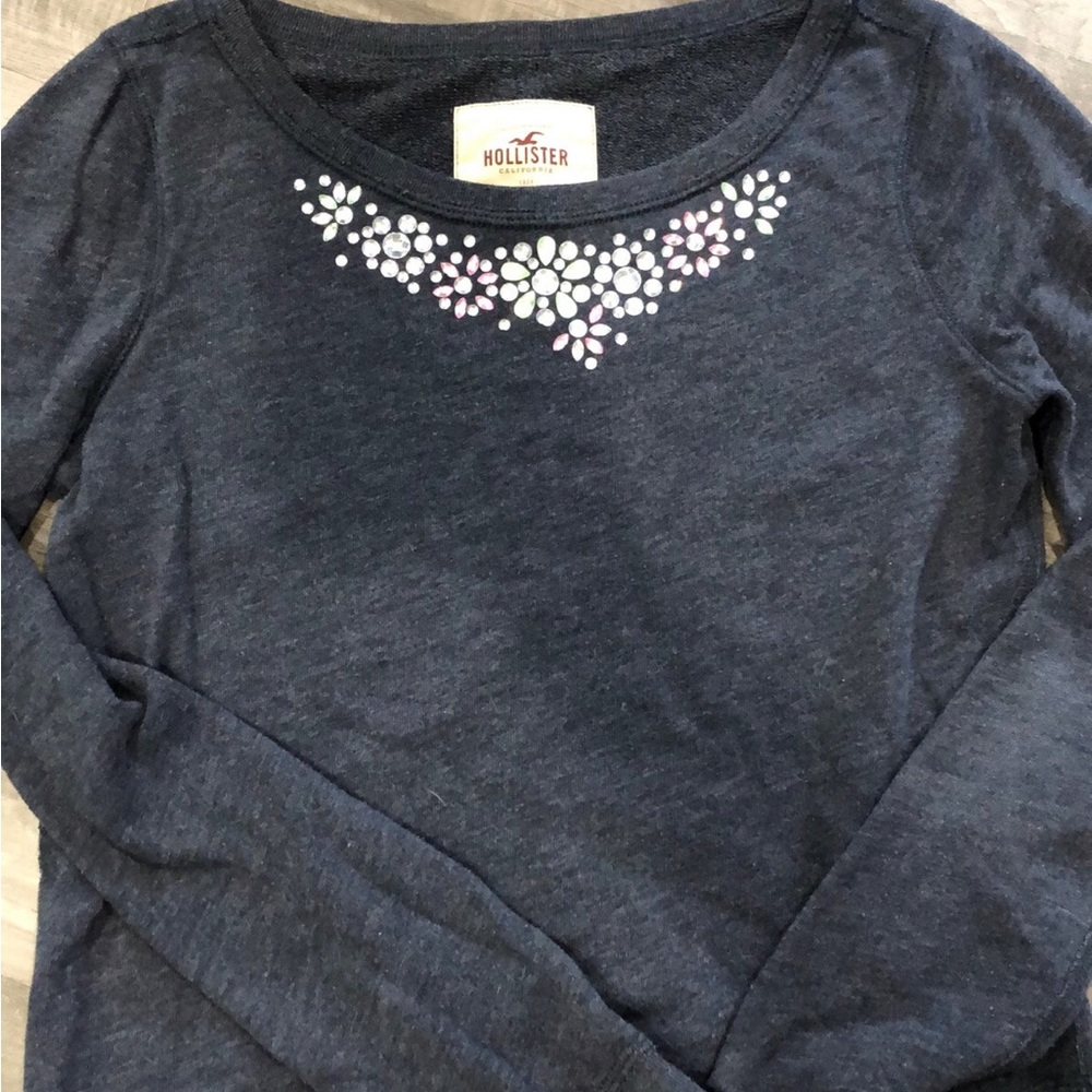 Hollister sweater